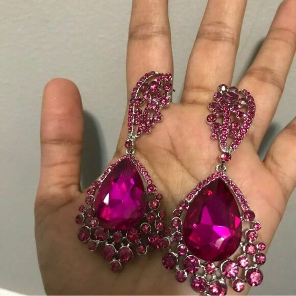 Dark pink earring Fuchsia crystal magenta teardrop earrings pink long earring - Picture 4 of 9